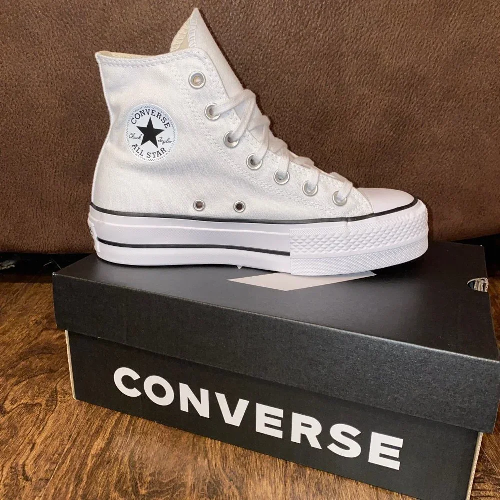 New CONVERSE CANVAS PLATFORM CHUCK TAYLOR ALL STAR White Various Sizes - Picture 2 of 6